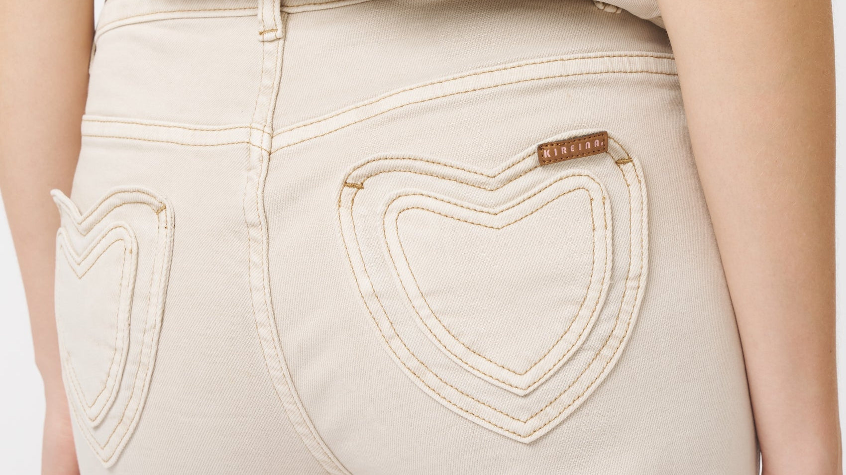 The Ultimate Guide to Finding the Perfect Jeans for Your Body Shape