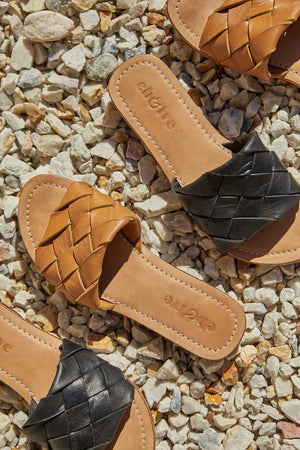 Tribal Slider TAN